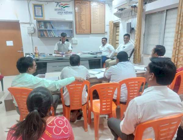 तालुक्यातील विकास कामे गतीने दर्जेदार,गुणवत्तापूर्ण आणि वेळेत पूर्ण करावीत    -  प्रांताधिकारी गजानन गुरव