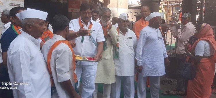 रणजितसिंह नाईक निंबाळकर यांना माढा लोकसभा उमेदवारी जाहीर ...