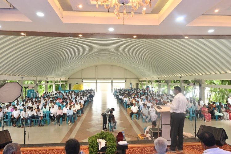 पंढरपूर येथे संपन्न झाला शेतकरी मेळावा .