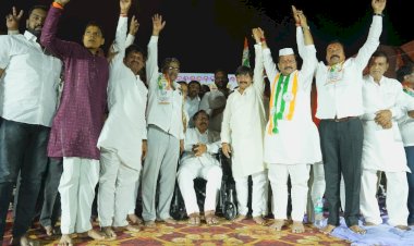 अभिजीत पाटलांचे बळ वाढले तर शिंदेंना धक्का