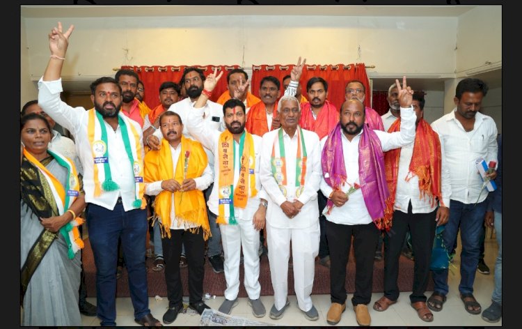 भगीरथ भालकेंना दे धक्का; शहराध्यक्षासह काँग्रेसच्या अनेक पदाधिकाऱ्यांचा अनिल सावंतांना जाहीर पाठिंबा...